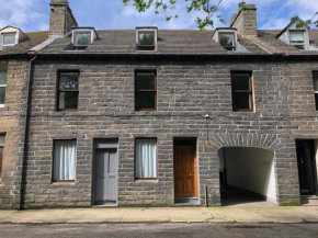 4 bed Harbour House